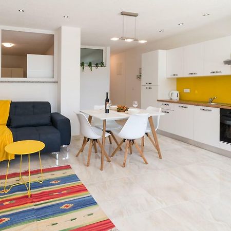 Apartment Arna Krk Town Bagian luar foto